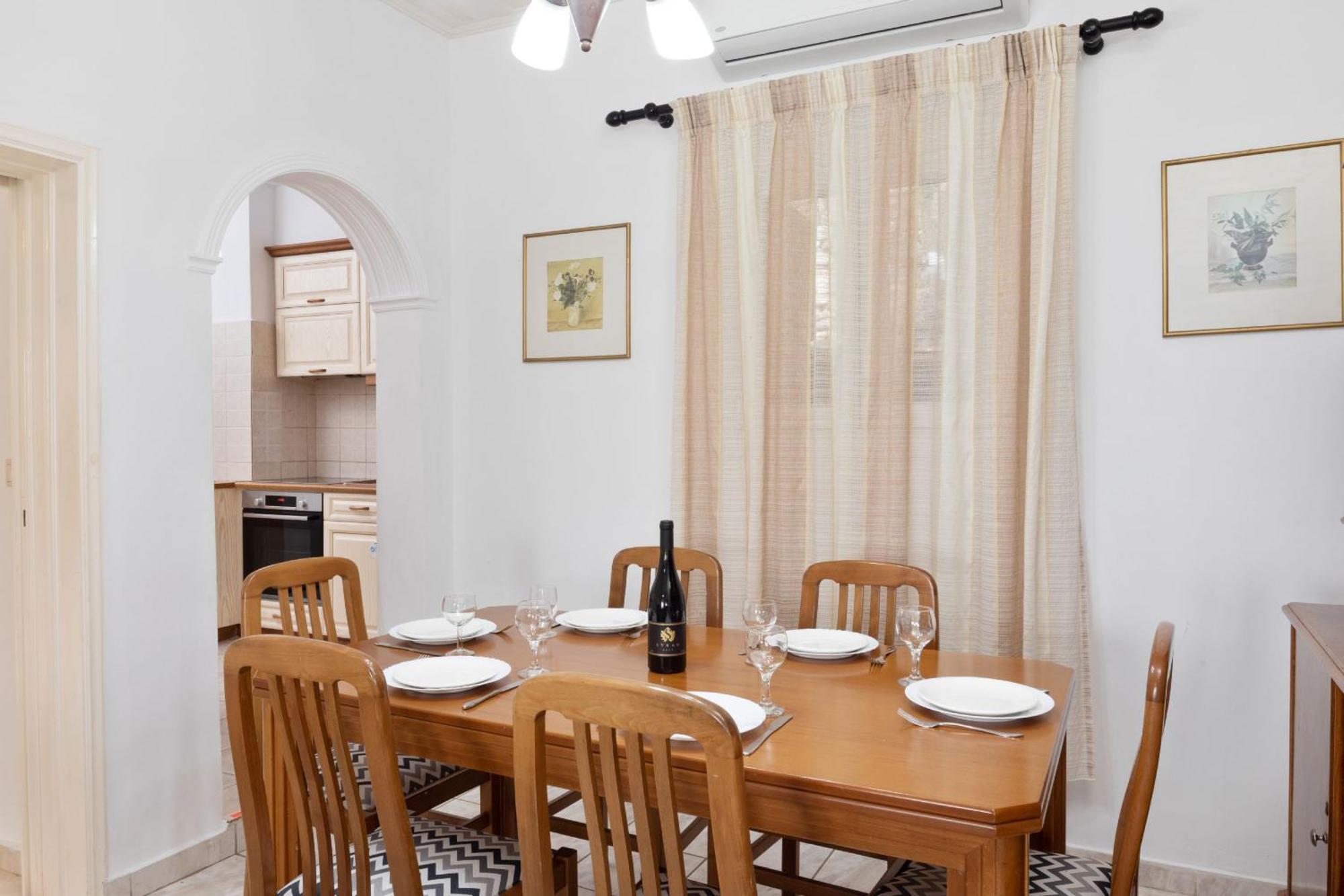 Villa Nafsika Nisaki  ภายนอก รูปภาพ